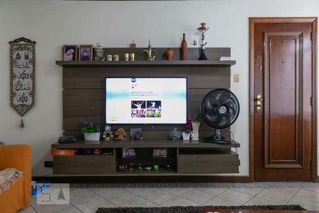 Sala de apartamento para alugar com 2 quartos, 97m² em Gonzaga, Santos