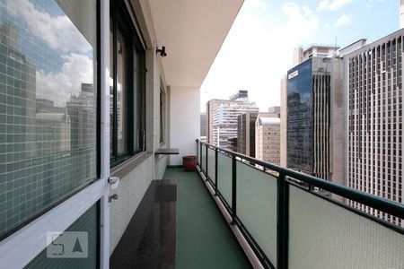 Varanda de apartamento para alugar com 2 quartos, 140m² em Bela Vista, São Paulo