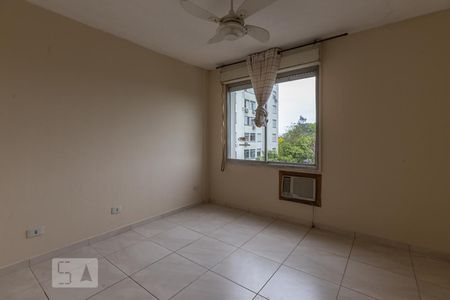 Quarto  de apartamento à venda com 1 quarto, 41m² em Cristal, Porto Alegre