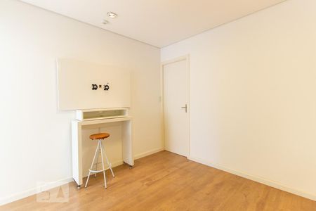 Apartamento à venda com 34m², 1 quarto e sem vagaSala