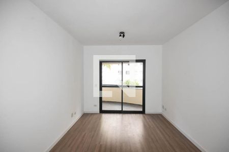 Sala de apartamento para alugar com 3 quartos, 80m² em Vila Suzana, São Paulo