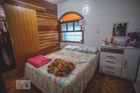 Quarto 2 - Casa da frente de casa à venda com 6 quartos, 400m² em Vila Guarani, São Paulo