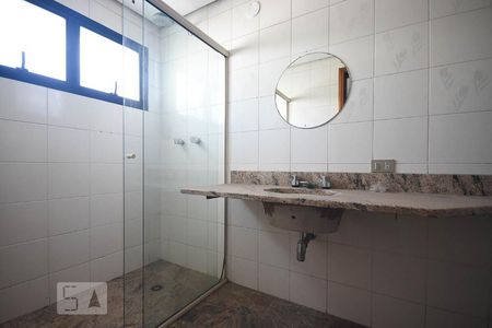 Apartamento para alugar com 622m², 4 quartos e 4 vagas Apartamento para alugar com 622m², 4 quartos e 4 vagasBanheiro Suíte 2