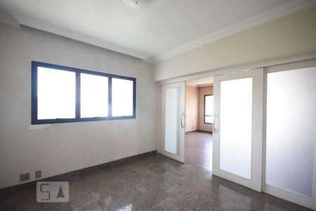 Apartamento para alugar com 622m², 4 quartos e 4 vagas Apartamento para alugar com 622m², 4 quartos e 4 vagasSala de Almoço