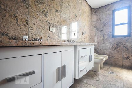 Apartamento para alugar com 622m², 4 quartos e 4 vagas Apartamento para alugar com 622m², 4 quartos e 4 vagasBanheiro Suíte 4