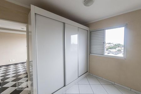 Quarto 2 de apartamento para alugar com 2 quartos, 52m² em Vila Guilhermina, São Paulo