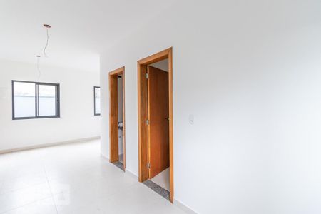Sala de apartamento à venda com 1 quarto, 42m² em Vila Nhocuné, São Paulo