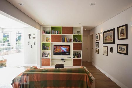 Sala de Tv de apartamento para alugar com 2 quartos, 124m² em Jardim Fonte do Morumbi, São Paulo
