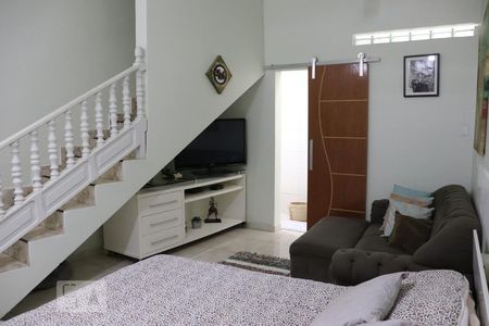 Suíte 1 de casa para alugar com 3 quartos, 150m² em Jardim Silvana, Santo André