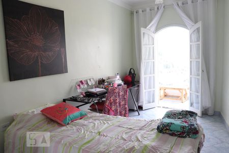 Suíte 2 de casa para alugar com 3 quartos, 150m² em Jardim Silvana, Santo André