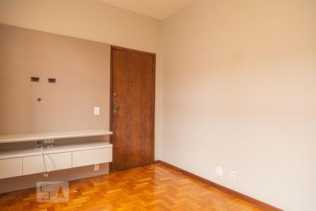 Sala 1 de apartamento para alugar com 3 quartos, 90m² em Carmo, Belo Horizonte