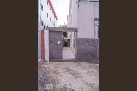 Apartamento para alugar com 90m², 3 quartos e 1 vaga Apartamento para alugar com 90m², 3 quartos e 1 vagaFachada