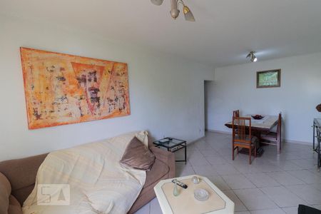 Sala de apartamento para alugar com 2 quartos, 72m² em Vila Amélia, São Paulo