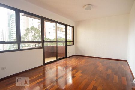 Sala de apartamento para alugar com 2 quartos, 96m² em Jardim Londrina, São Paulo