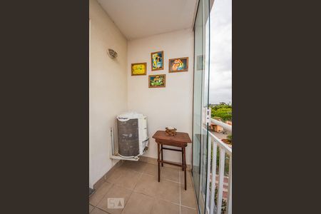 Varanda da Sala de apartamento para alugar com 2 quartos, 53m² em Humaitá, Porto Alegre