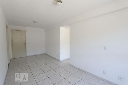 Sala de apartamento para alugar com 2 quartos, 60m² em Pechincha, Rio de Janeiro