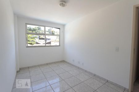 Quarto 2 de apartamento para alugar com 2 quartos, 60m² em Pechincha, Rio de Janeiro