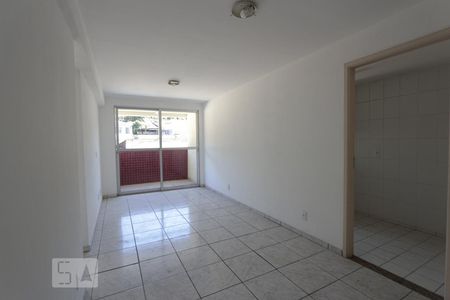 Sala de apartamento para alugar com 2 quartos, 60m² em Pechincha, Rio de Janeiro