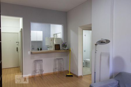 Sala de apartamento para alugar com 1 quarto, 50m² em Tijuca, Rio de Janeiro