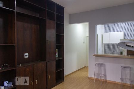 Sala de apartamento para alugar com 1 quarto, 50m² em Tijuca, Rio de Janeiro