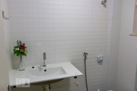 Banheiro de apartamento para alugar com 1 quarto, 50m² em Tijuca, Rio de Janeiro