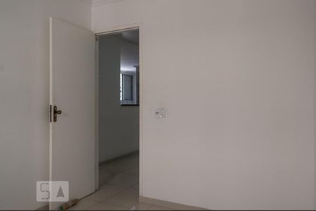 Quarto 1 de apartamento para alugar com 2 quartos, 55m² em Vila Esperança, São Paulo