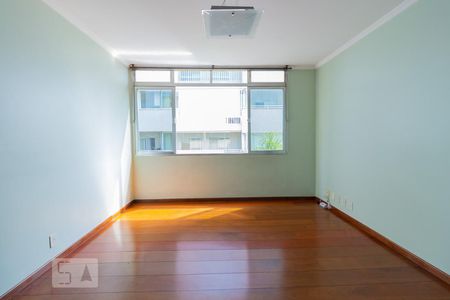 Sala de apartamento para alugar com 2 quartos, 85m² em Santo Amaro, São Paulo