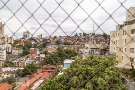 Vista da Sala de apartamento para alugar com 2 quartos, 75m² em Serra, Belo Horizonte