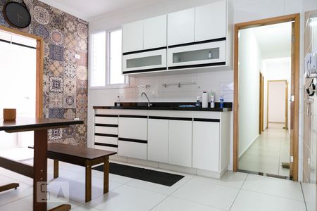 Cozinha de casa para alugar com 3 quartos, 130m² em Vila Matias, Santos