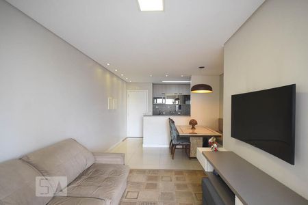 Sala de apartamento para alugar com 3 quartos, 77m² em Vila Andrade, São Paulo