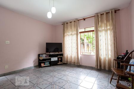 Sala de casa para alugar com 3 quartos, 200m² em Jardim Sao Ricardo, São Paulo