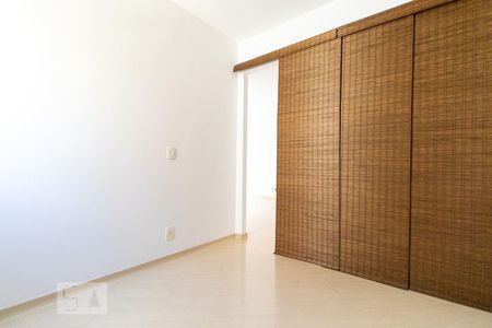Quarto   de apartamento à venda com 2 quartos, 58m² em Pinheiros, São Paulo