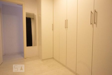 Quarto 1 de apartamento para alugar com 2 quartos, 52m² em Parque Reboucas, São Paulo