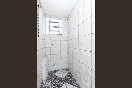 Banheiro de casa à venda com 1 quarto, 48m² em Jardim Casa Pintada, São Paulo