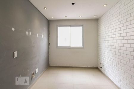 Sala de apartamento para alugar com 2 quartos, 45m² em Quinta da Paineira, São Paulo