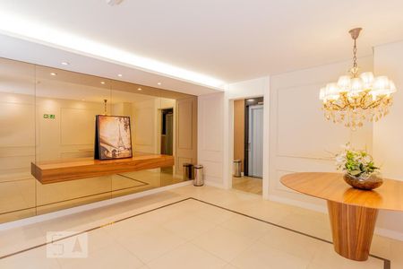 Studio à venda com 30m², 1 quarto e sem vaga Studio à venda com 30m², 1 quarto e sem vagaHall Social