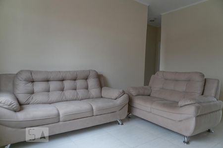 Sala de apartamento para alugar com 2 quartos, 70m² em Embaré, Santos