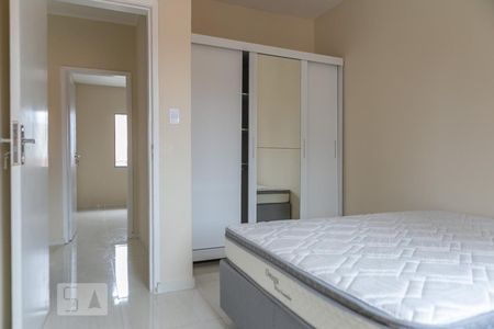 Quarto 2  de apartamento para alugar com 2 quartos, 70m² em Embaré, Santos