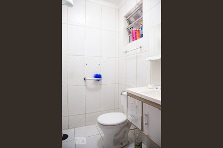 Casa para alugar com 224m², 4 quartos e 3 vagas Casa para alugar com 224m², 4 quartos e 3 vagasBanheiro Quarto de Serviço