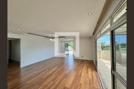 Sala de apartamento à venda com 3 quartos, 204m² em Recreio dos Bandeirantes, Rio de Janeiro