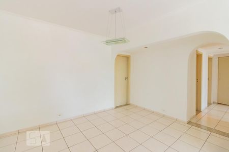 Sala de apartamento para alugar com 3 quartos, 100m² em Jardim das Acacias, São Paulo