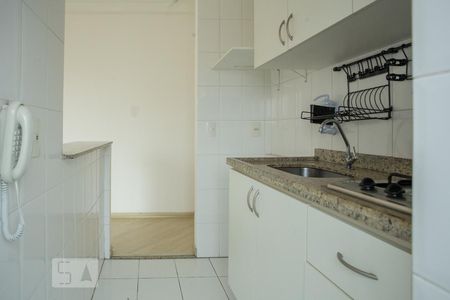 Cozinha de apartamento para alugar com 1 quarto, 37m² em Mirandópolis, São Paulo