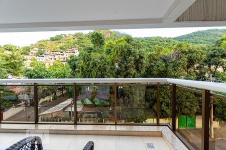 Varanda Sala de apartamento à venda com 4 quartos, 150m² em Charitas, Niterói
