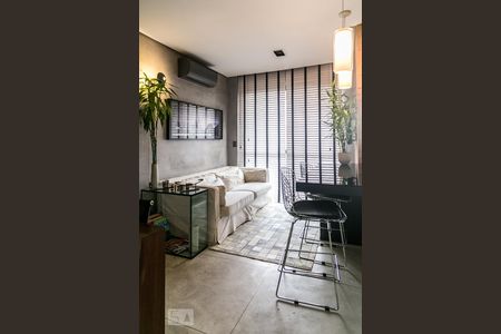 Sala de apartamento para alugar com 1 quarto, 37m² em Cidade Monções, São Paulo