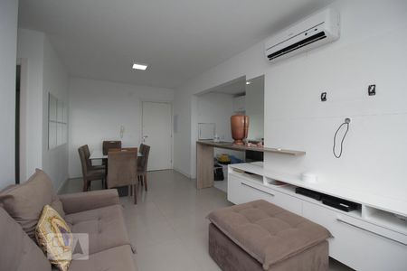 Sala de apartamento para alugar com 2 quartos, 70m² em Marechal Rondon, Canoas