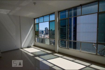 Sala de apartamento para alugar com 2 quartos, 92m² em Centro, Rio de Janeiro
