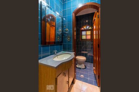 Lavabo de casa à venda com 3 quartos, 140m² em Vila Marieta, São Paulo