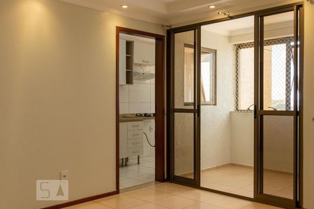 Sala de apartamento para alugar com 3 quartos, 67m² em Taguatinga Sul (taguatinga), Brasília