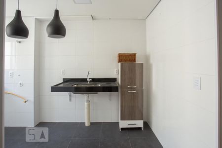 Cozinha de apartamento à venda com 2 quartos, 42m² em Jardim Íris, São Paulo