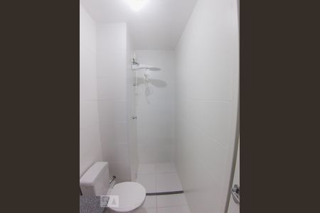 Banheiro de apartamento para alugar com 1 quarto, 34m² em Jurubatuba, São Paulo